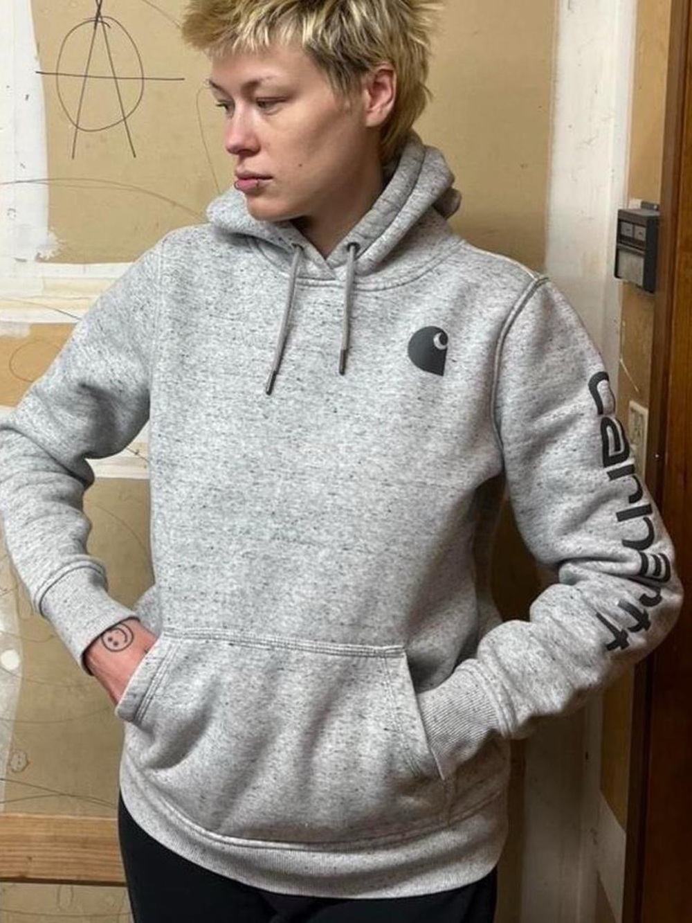 Carhartt women’s small hoodie